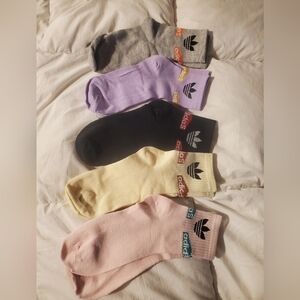 5-Pack Ankle Socks in Pink, Yellow, Black, Lavender & Gray